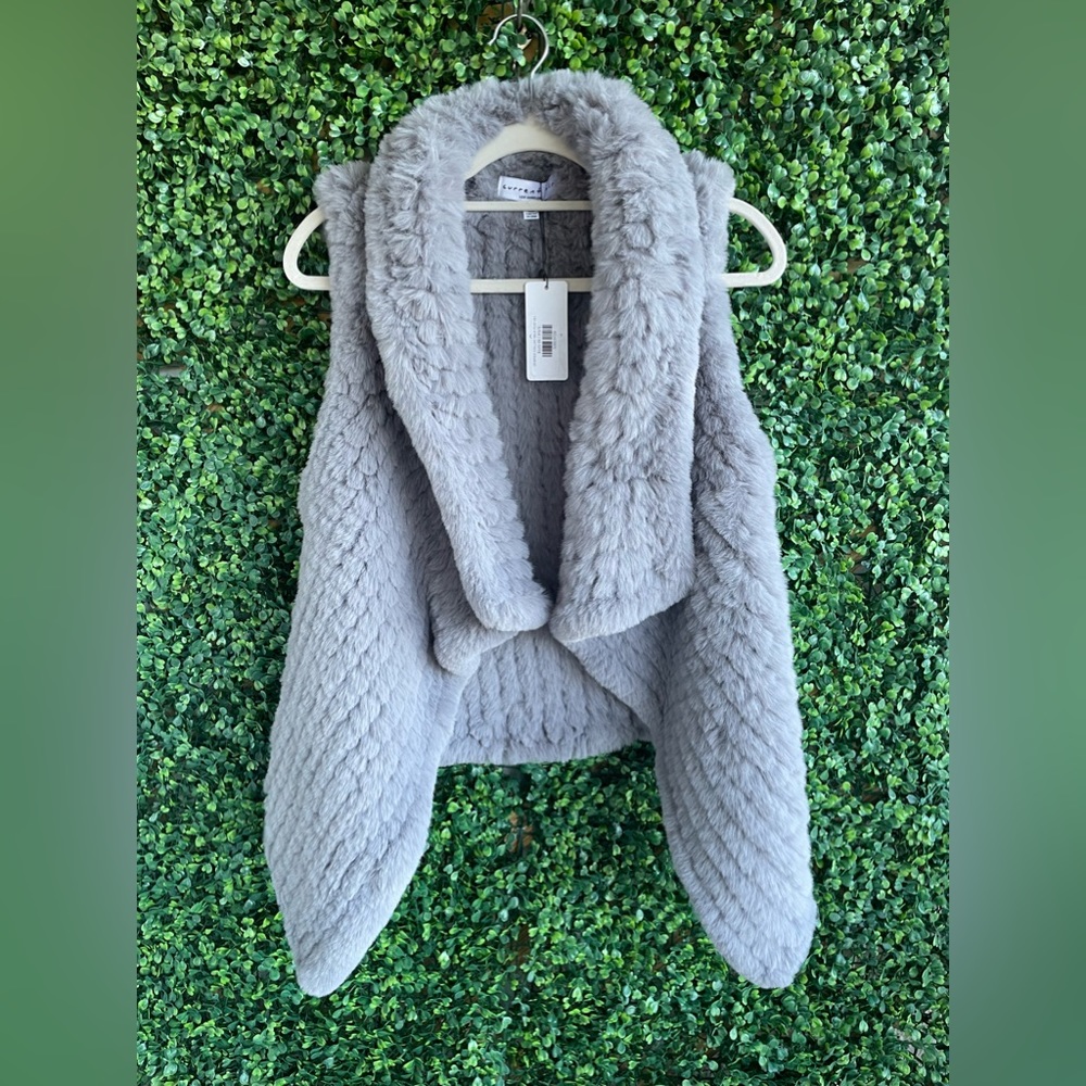 Current Air - Anthropologie | Draped Collar Faux Fur Vest in Gray - NWT
